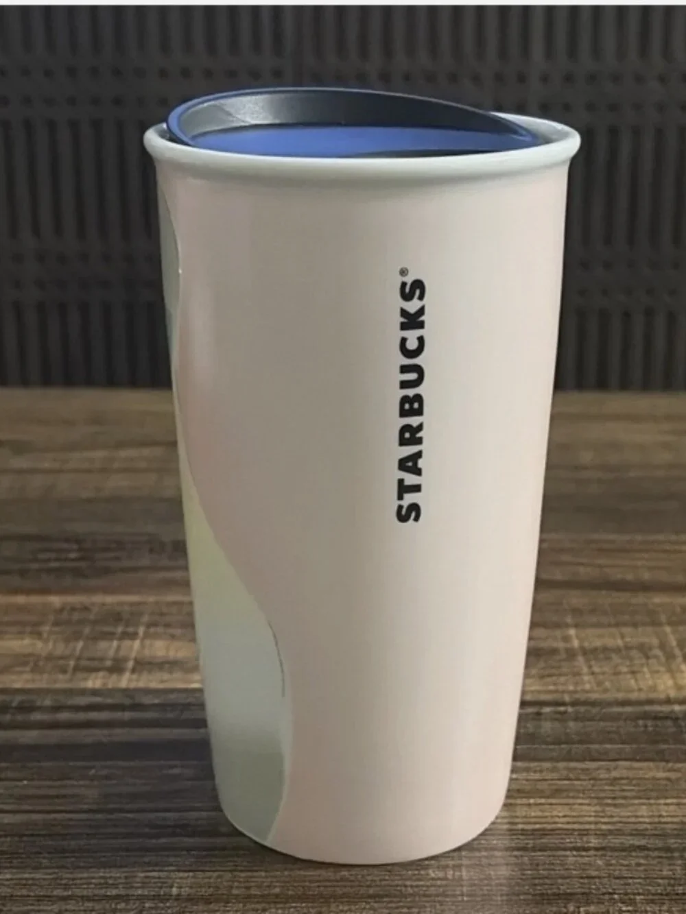 2016 Starbucks Los Angeles Sunglasses Girl Ceramic Tumbler 12 oz Travel Mug Cup